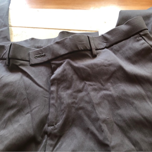 Mens slim fit dress pant - Picture 9 of 10